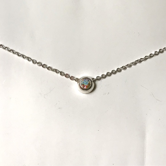 NWOT aurora borealis bezel pendant necklace - Picture 1 of 1